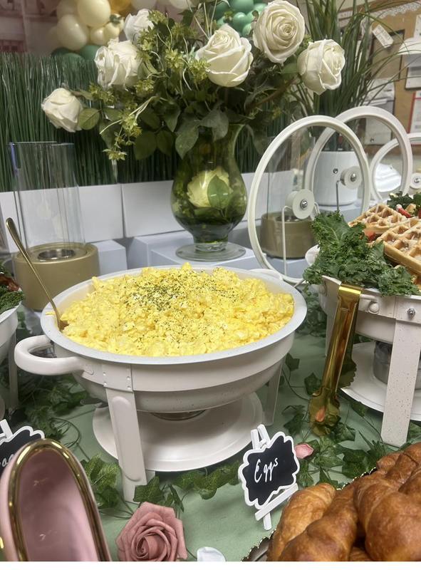 Flavor and Flair Catering Morning Favorites: Fluffy scrambled eggs prepared fresh and served as part of a thoughtfully curated brunch experience.